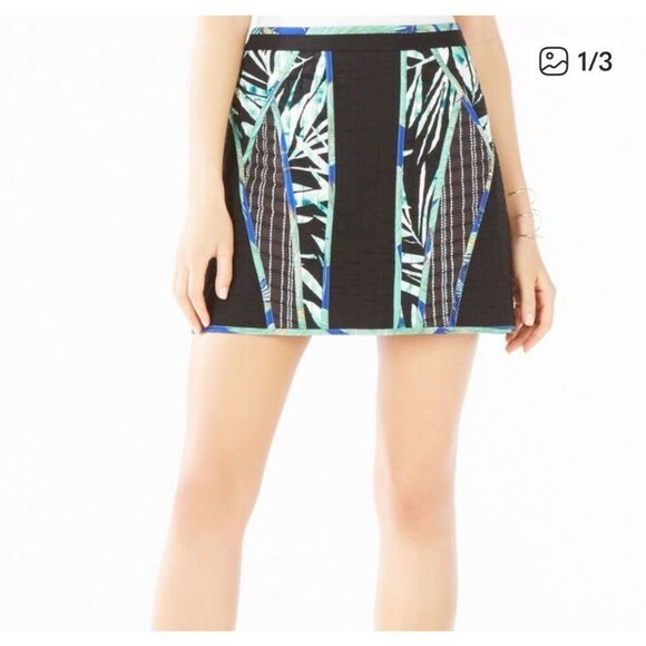 BCBG Max Azria Andrick Quilted Bamboo Print-Blocked Mini Skirt size 4 - Picture 2 of 5